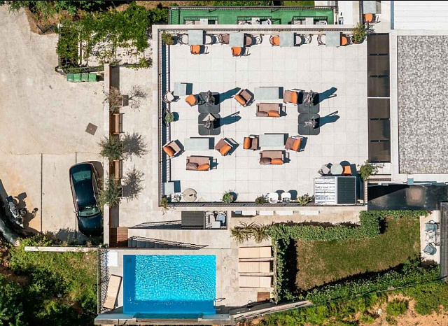Modern Boutique Hotel with Panoramic Views – Luxury Adriatic Investment